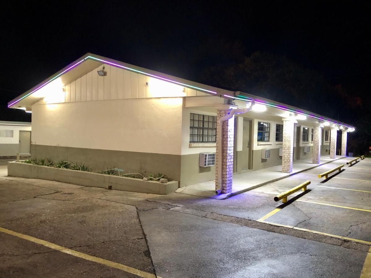 Magnolia Motel Donaldsonville - St James 외부 사진